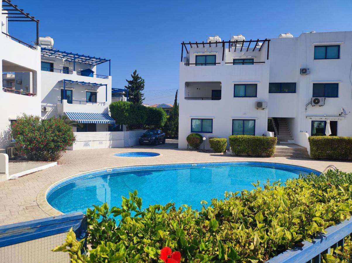 Marina Gardens Apartment Paphos Luaran gambar