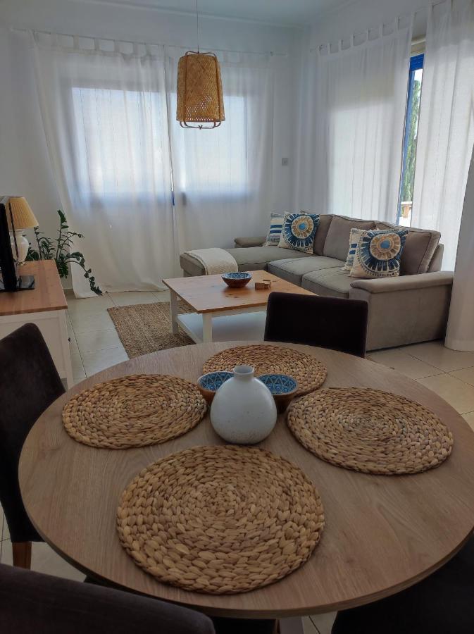 Marina Gardens Apartment Paphos Luaran gambar