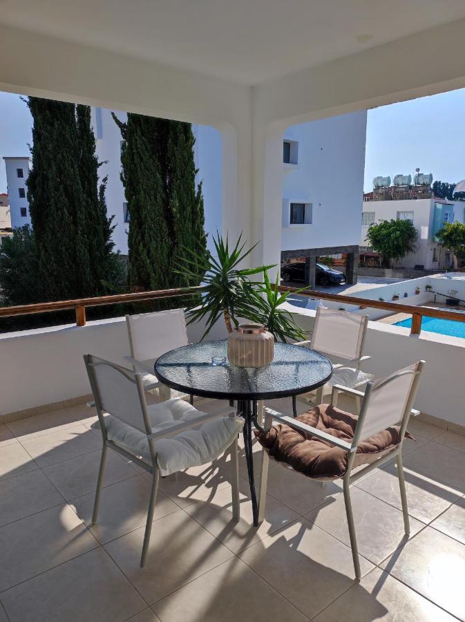 Marina Gardens Apartment Paphos Luaran gambar