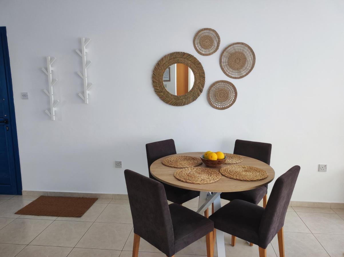 Marina Gardens Apartment Paphos Luaran gambar